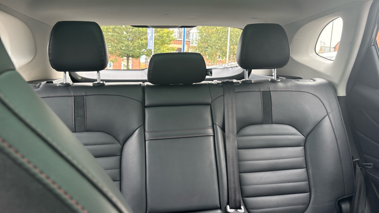 MG Hs 1.5 T-GDI Exclusive 5dr Petrol Hatchback